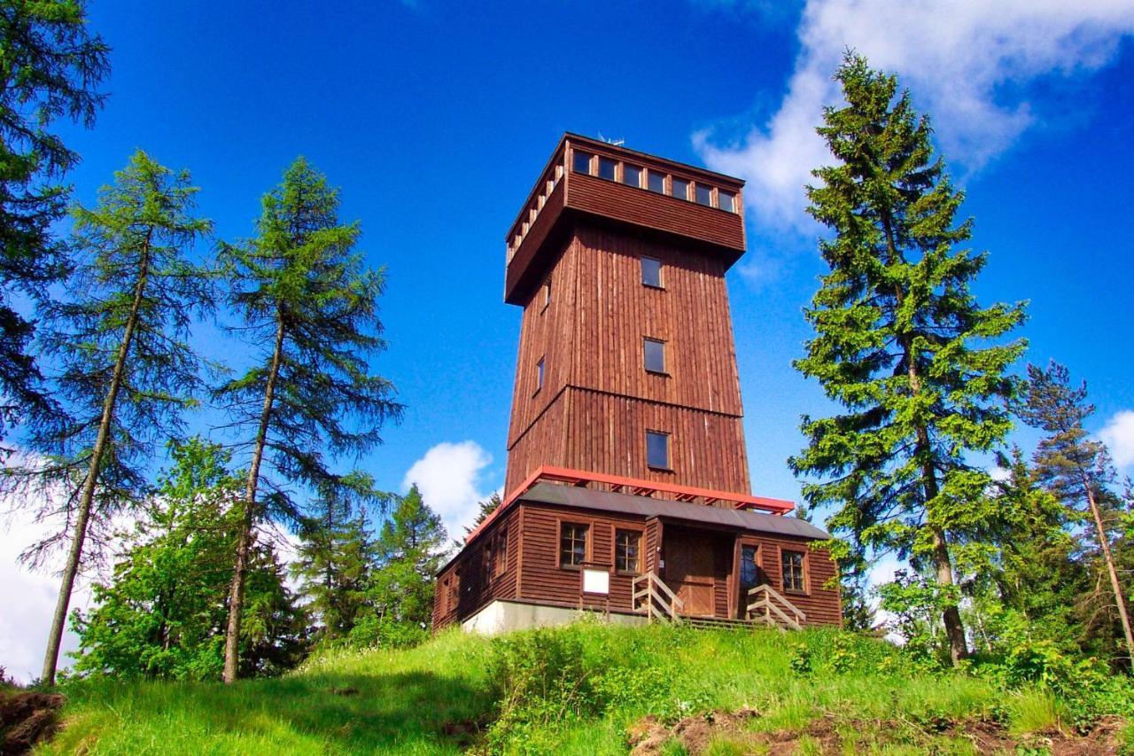 Hotel Garni Schloss Schoenberg Bad Brambach Dış mekan fotoğraf