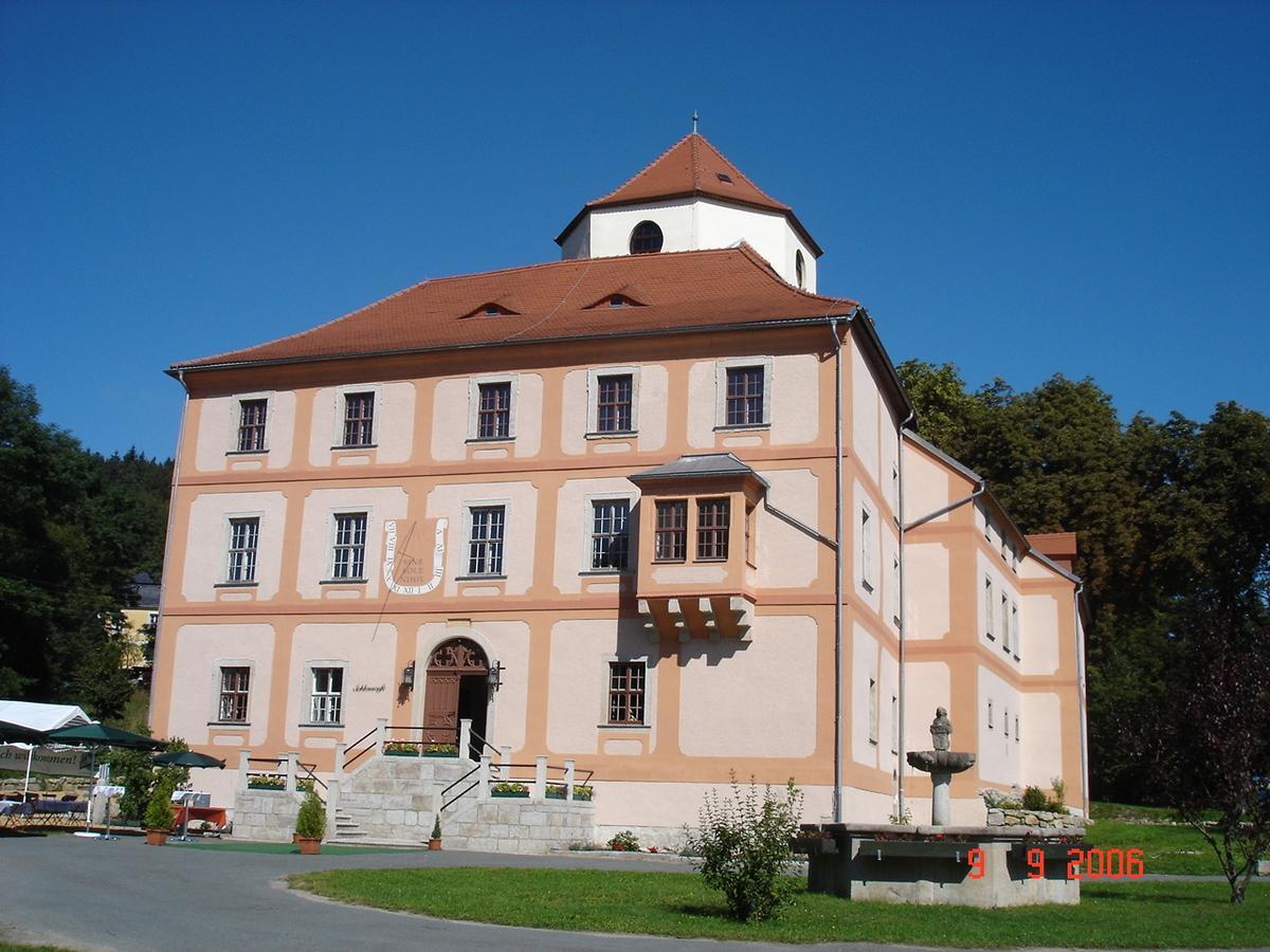 Hotel Garni Schloss Schoenberg Bad Brambach Dış mekan fotoğraf