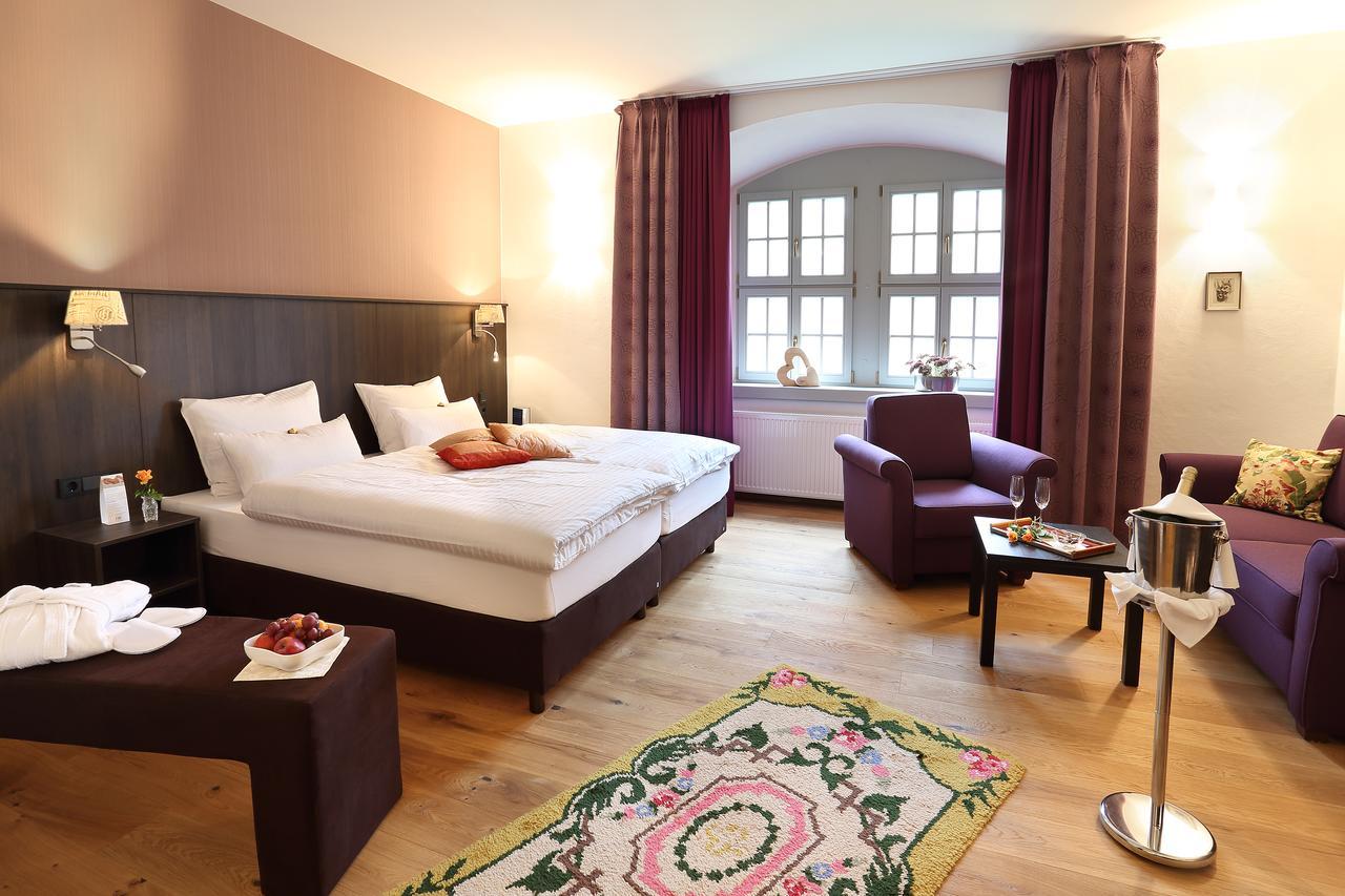 Hotel Garni Schloss Schoenberg Bad Brambach Dış mekan fotoğraf